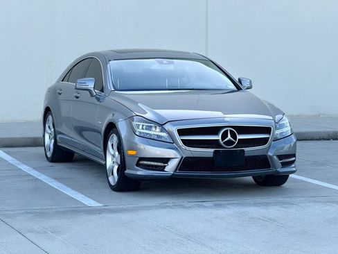 Used 2012 Mercedes-Benz CLS 550 4MATIC image 9