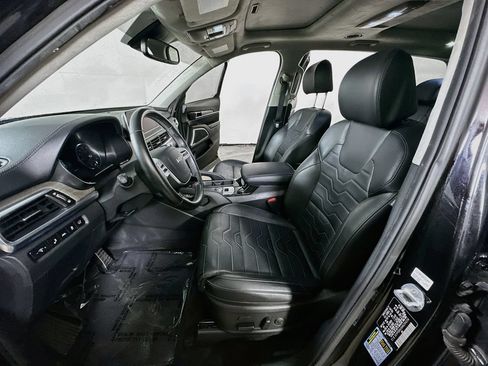 Used 2022 Kia Telluride SX w/ SX Prestige Package AWD/4WD image 15