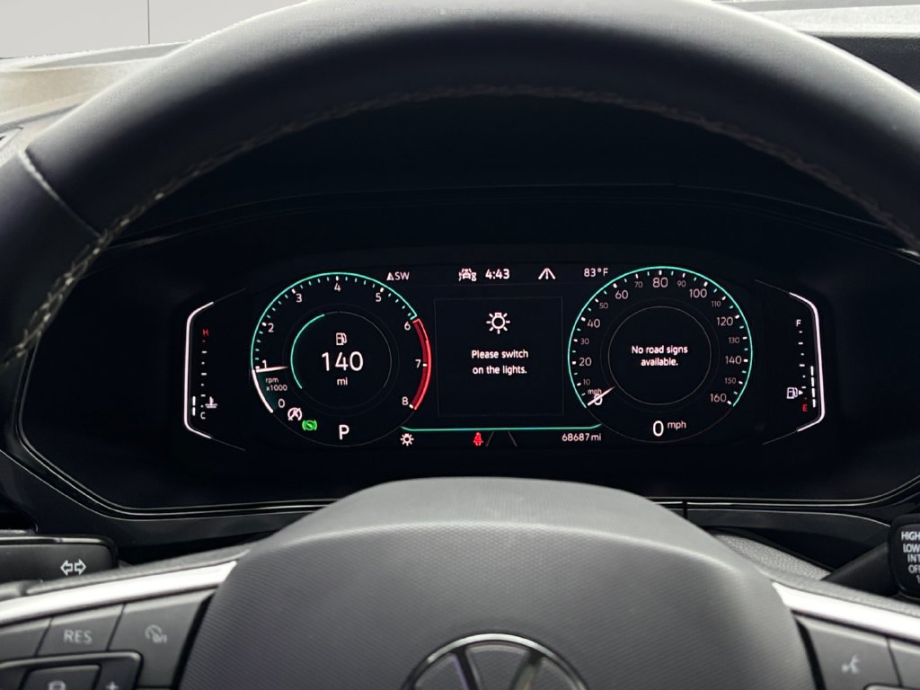 Used 2022 Volkswagen Taos SEL AWD/4WD image 14