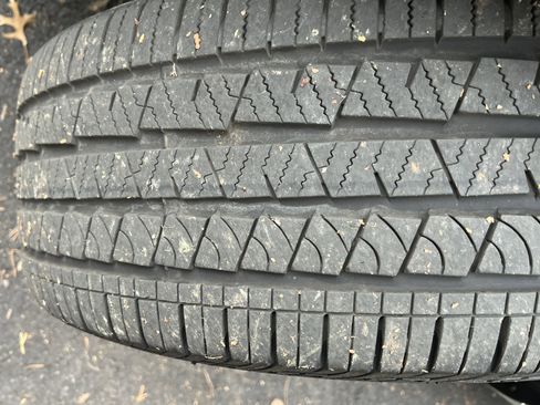 Used 2025 Volvo XC60 B5 Plus image 12