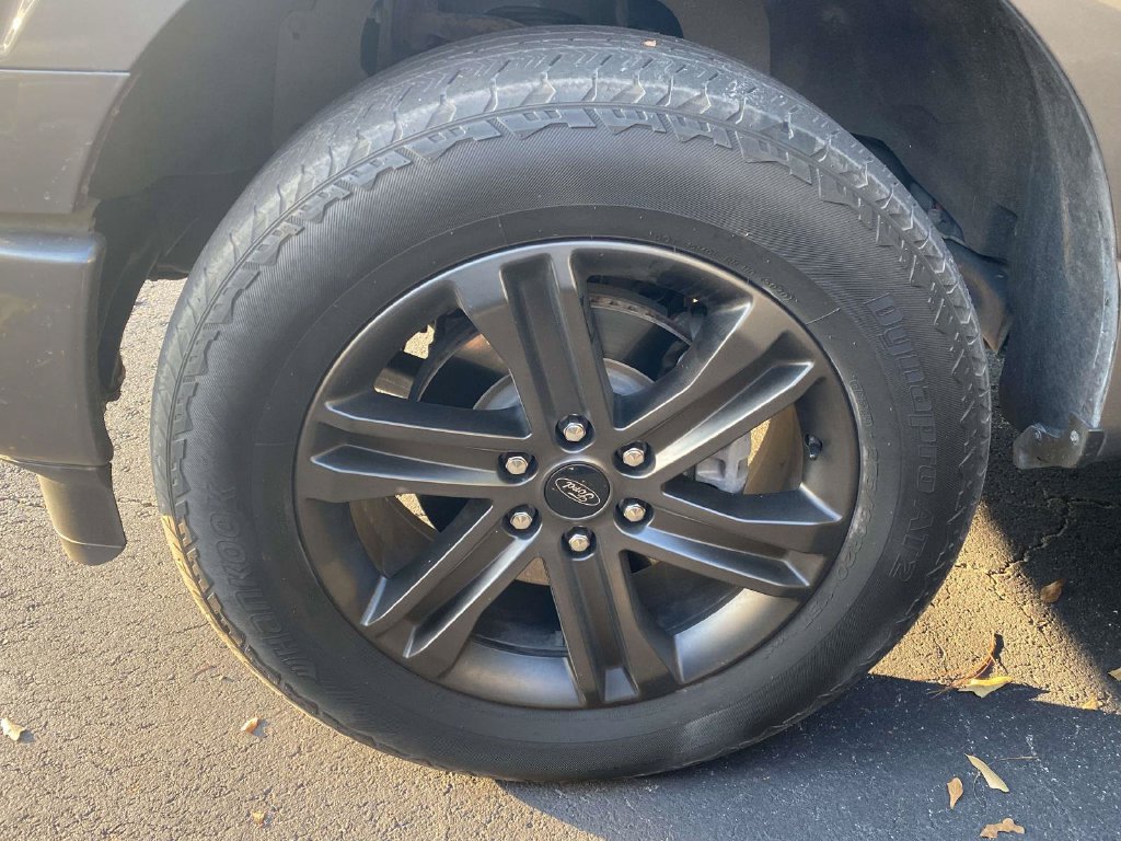 Used 2021 Ford F150 Lariat AWD/4WD image 4