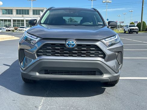 Used 2024 Toyota RAV4 LE image 3