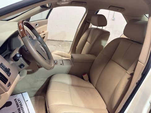 Used 2007 Cadillac STS w/ Preferred Equipment Group AWD/4WD image 16