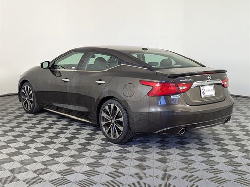 Used 2016 Nissan Maxima SR image 7