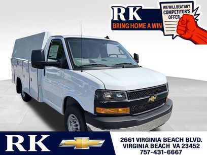 New 2025 Chevrolet Express 3500 w/ Power Convenience Package