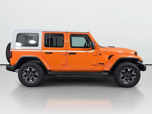 New 2026 Jeep Wrangler Unlimited Sahara w/ Whitecap Package AWD/4WD image 3