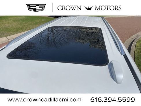 New 2025 Cadillac Escalade ESV Premium Luxury w/ Touring Package image 5