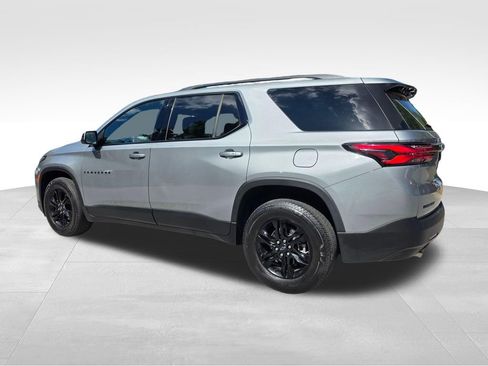 Used 2023 Chevrolet Traverse LS w/ Midnight/Sport Edition FWD image 4