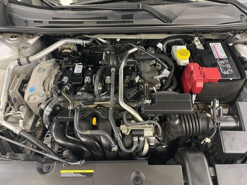 Used 2023 Nissan Sentra SV FWD image 32