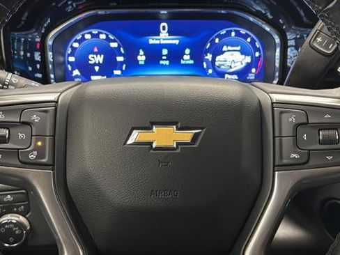 Used 2023 Chevrolet Silverado 1500 LT image 15
