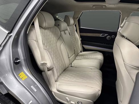 Used 2024 Genesis GV80 3.5T w/ Prestige Package image 33