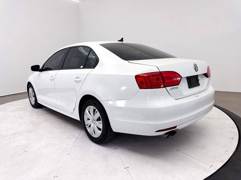 Used 2014 Volkswagen Jetta SE FWD image 7