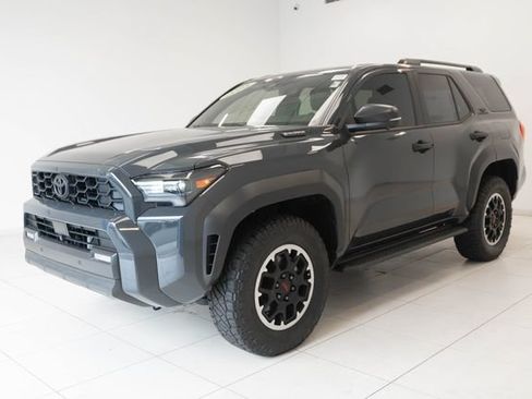 Used 2025 Toyota 4Runner TRD Off-Road Premium AWD/4WD image 6