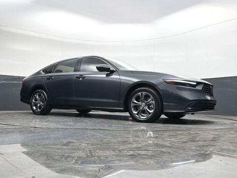 Used 2024 Honda Accord EX-L image 27