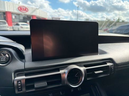 Used 2021 Lexus IS 350 F Sport image 12