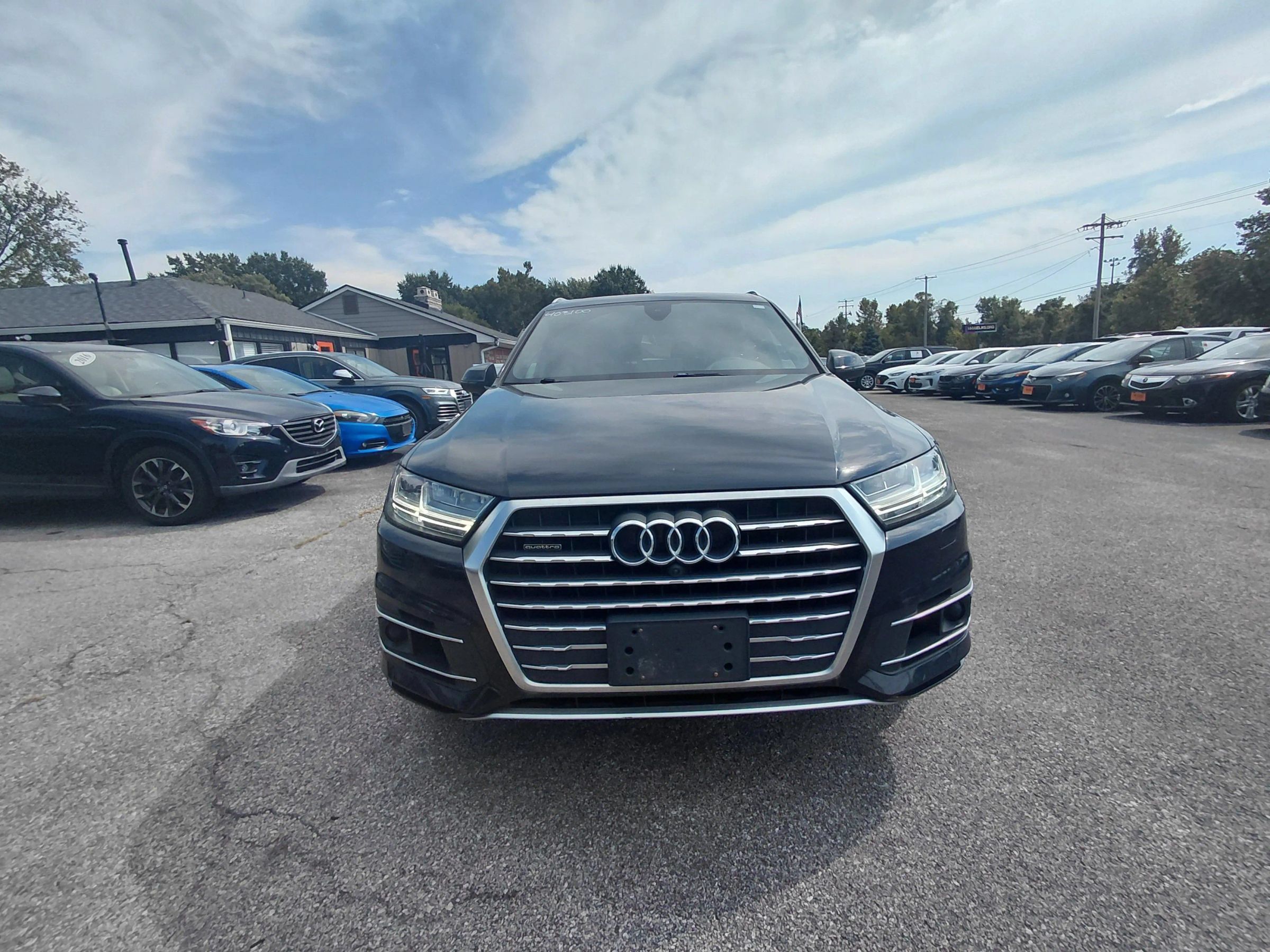 Used 2017 Audi Q7 3.0T Premium Plus w/ Premium Plus Package AWD/4WD image 8