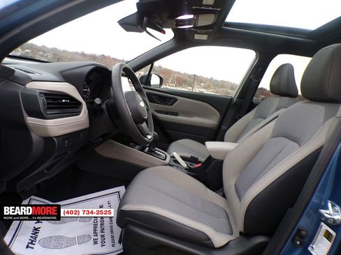 Used 2025 Subaru Forester Premium image 19