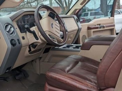 Used 2011 Ford F350 King Ranch w/ King Ranch w/Chrome Pkg image 5