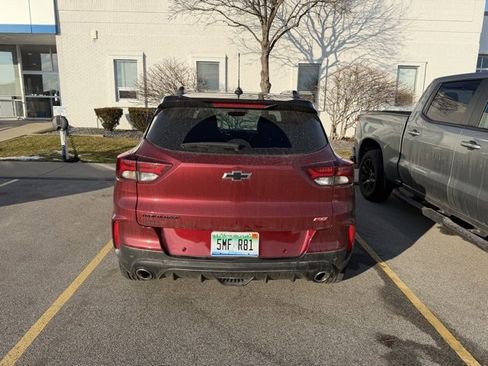 Used 2023 Chevrolet TrailBlazer RS w/ Sun and Liftgate Package image 5