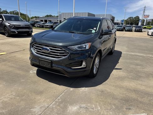 Used 2019 Ford Edge SEL w/ Equipment Group 201A AWD/4WD image 4