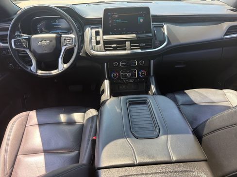 Used 2023 Chevrolet Tahoe Z71 w/ Z71 Off-Road Package AWD/4WD image 21
