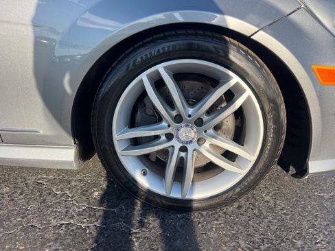 Used 2013 Mercedes-Benz C 300 4MATIC Sedan image 32