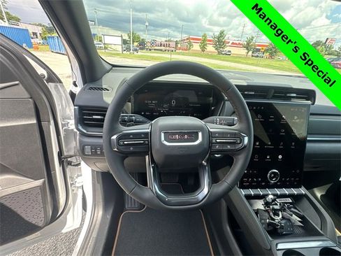 New 2026 GMC Terrain AT4 w/ Convenience Package III image 14