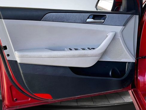 Used 2018 Hyundai Sonata SE image 17