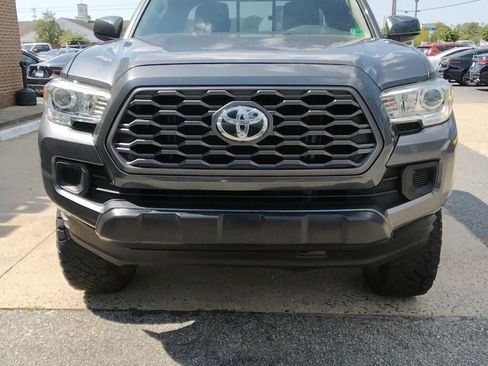 Used 2019 Toyota Tacoma SR5 image 6