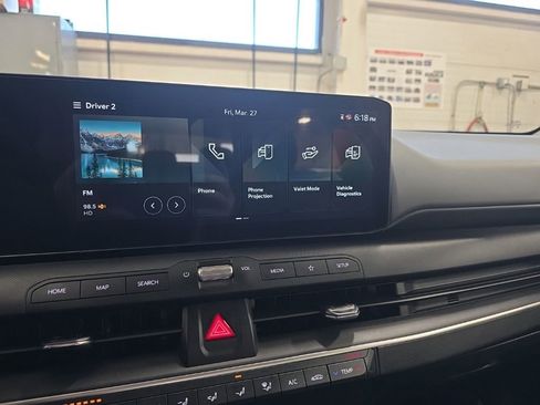 Certified 2025 Kia K4 LXS FWD image 8