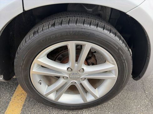 Used 2014 Dodge Avenger SXT w/ Sun/Sound Group FWD image 31