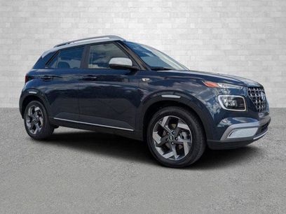 New 2025 Hyundai Venue Limited