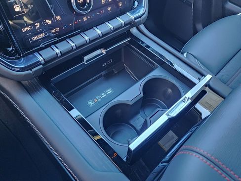 New 2026 GMC Yukon XL AT4 Ultimate image 36