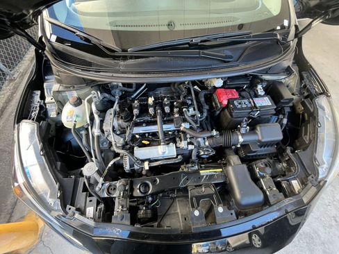 Used 2025 Nissan Versa SV image 29