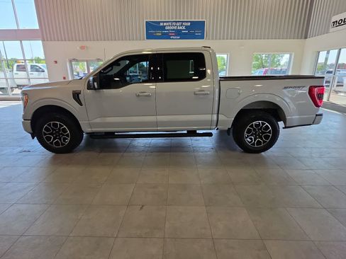 Used 2022 Ford F150 XLT w/ Equipment Group 302A High AWD/4WD image 12