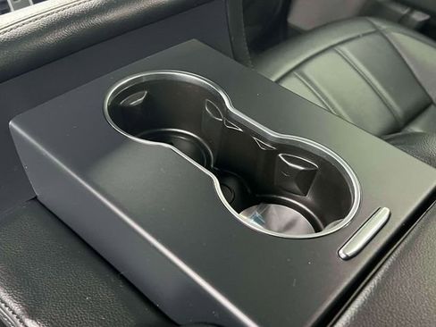 Used 2019 Land Rover Range Rover Sport SE AWD/4WD image 15