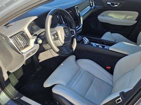 Certified 2024 Volvo V60 B5 Cross Country Ultimate image 16