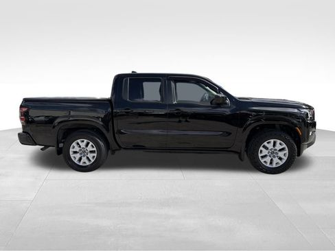 Used 2022 Nissan Frontier SV image 9