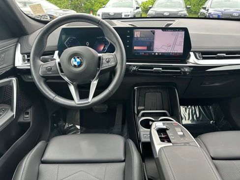 Certified 2025 BMW X1 xDrive28i w/ Technology Package AWD/4WD image 15