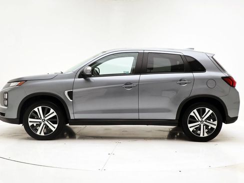 Used 2025 Mitsubishi Outlander Sport AWD image 5