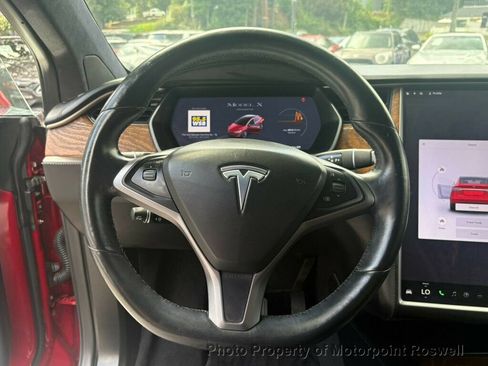 Used 2021 Tesla Model X Long Range AWD/4WD image 17