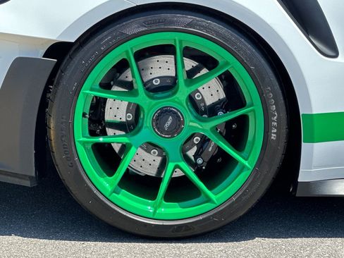 Certified 2023 Porsche 911 GT3 RS w/ Weissach Package RWD image 41