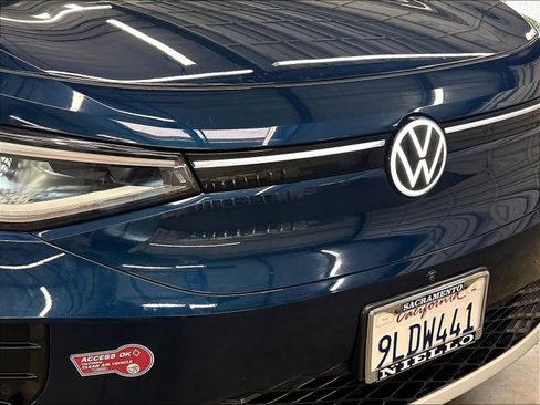Used 2023 Volkswagen ID.4 Pro S Plus RWD image 35