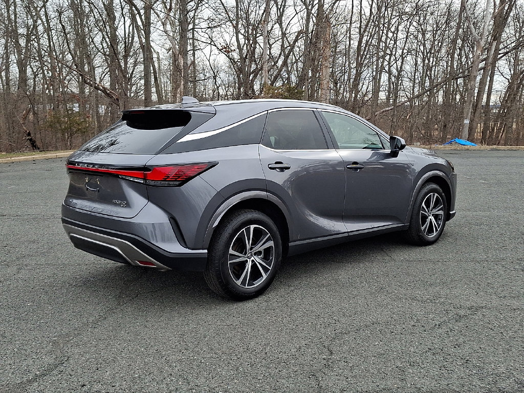 Used 2023 Lexus RX 350 Premium w/ Accessory Package AWD/4WD image 9