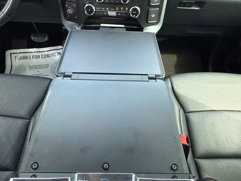 Used 2022 Ford F150 Lariat AWD/4WD image 34
