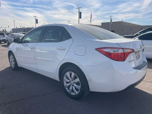 Used 2015 Toyota Corolla LE image 8