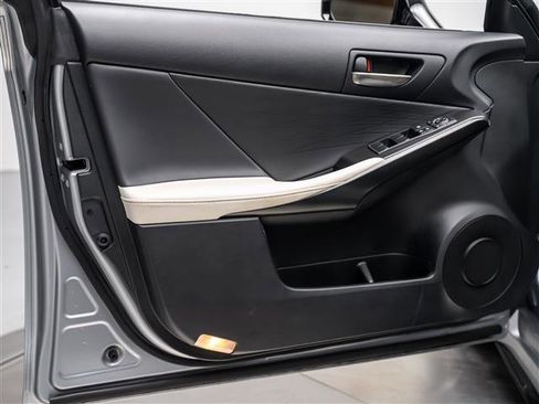Used 2023 Lexus IS 350 F Sport RWD image 25