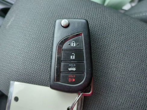 Used 2023 Toyota Corolla LE image 25