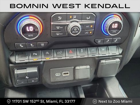 Used 2021 Chevrolet Silverado 1500 High Country image 24