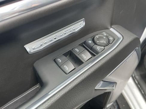 Used 2024 GMC Sierra 1500 Denali w/ Denali Reserve Package image 13